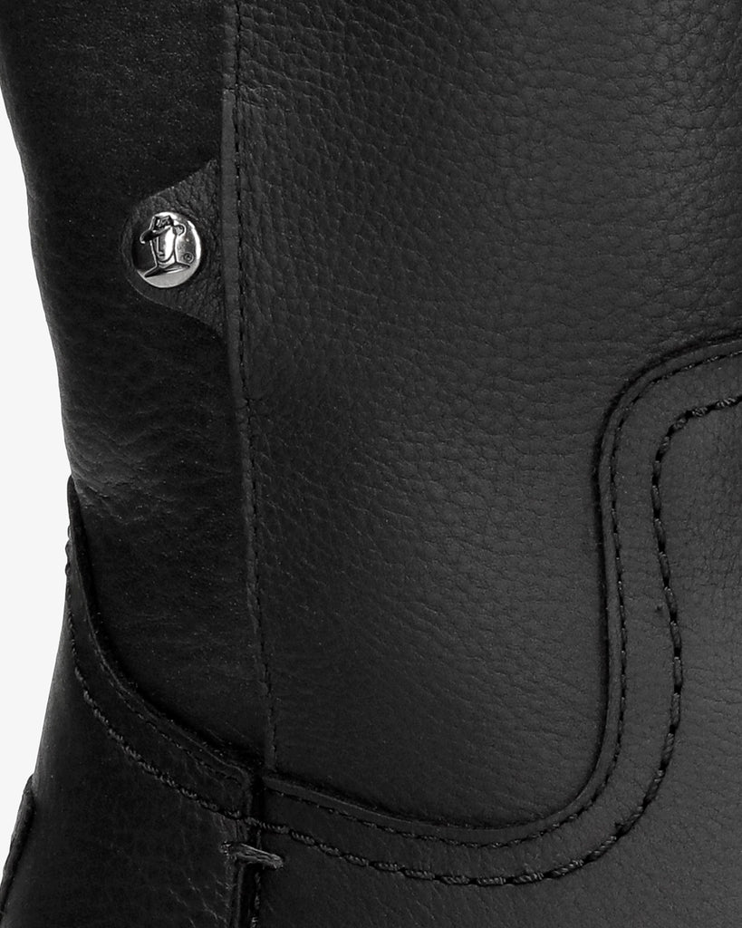 Bambina botas de piel con forro interior de pelo. negro