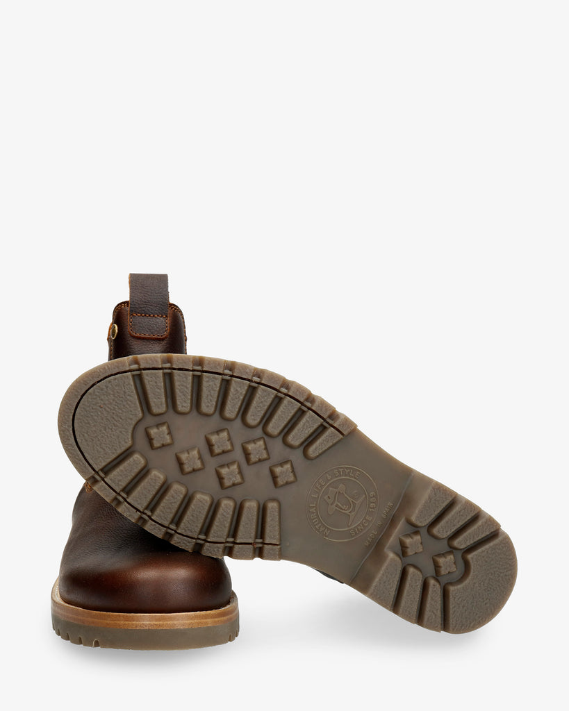 Burton botín de piel con forro interior de piel. castaño