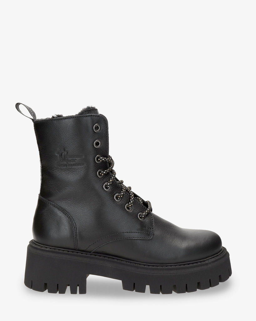 Carlyn botas de piel con forro interior de pelo. negro
