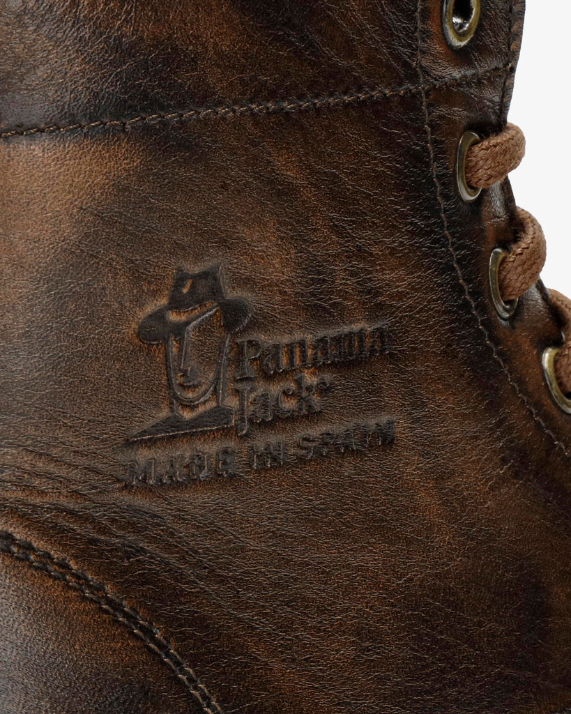 Emery botín de piel con forro interior de piel. cuero