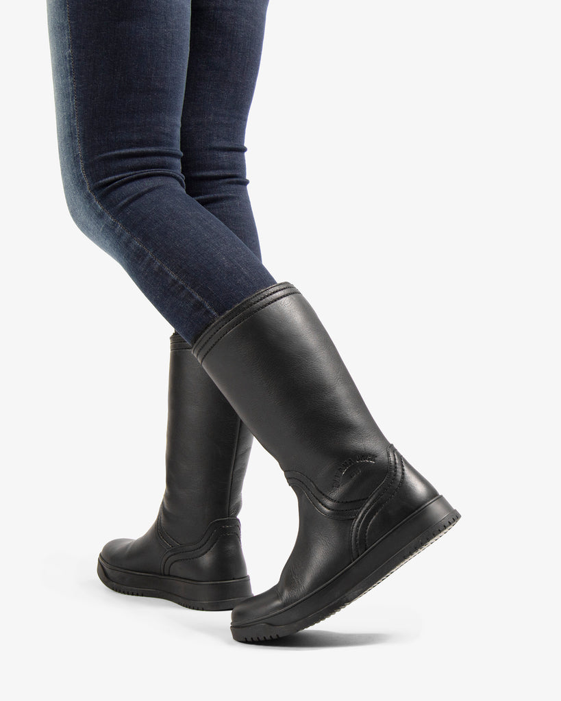 Gisell botas de piel con forro interior de pelo. negro