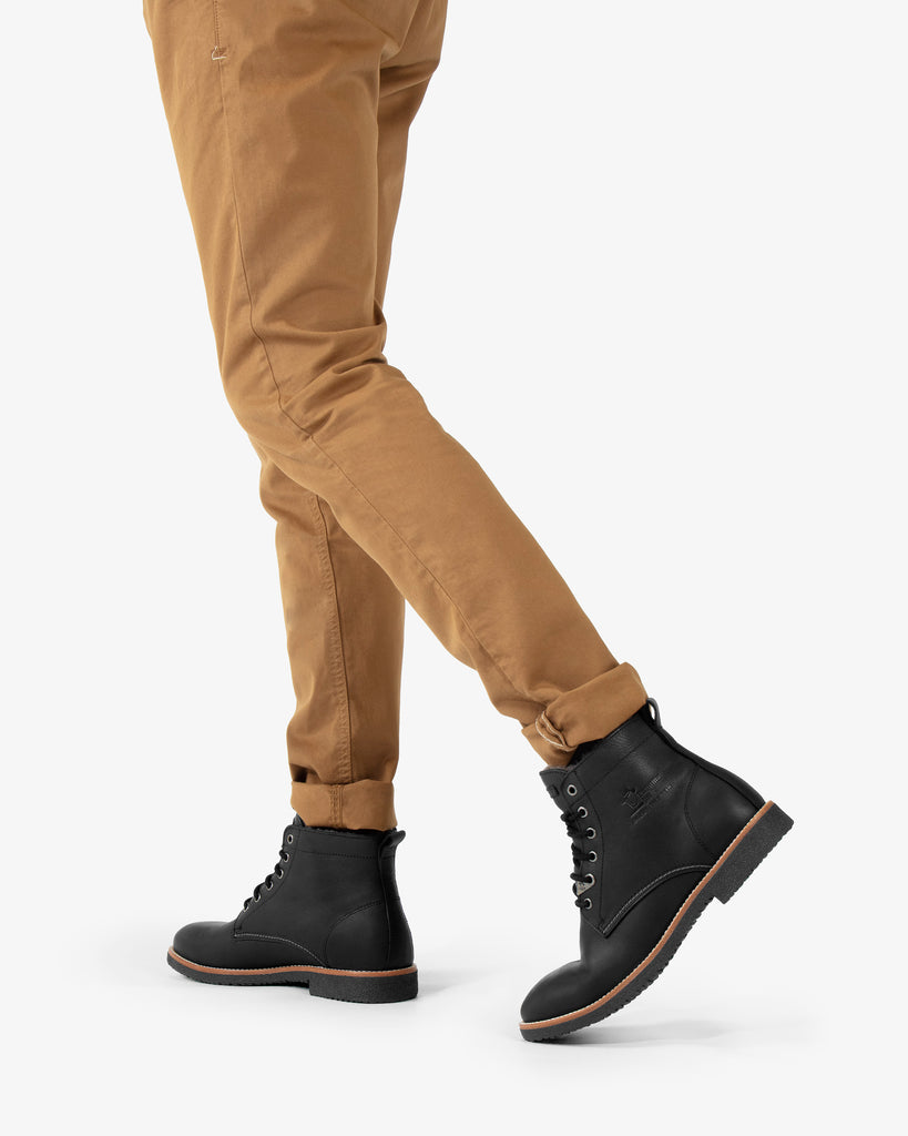 Glasgow Igloo botines de piel con forro interior de pelo natural. negro