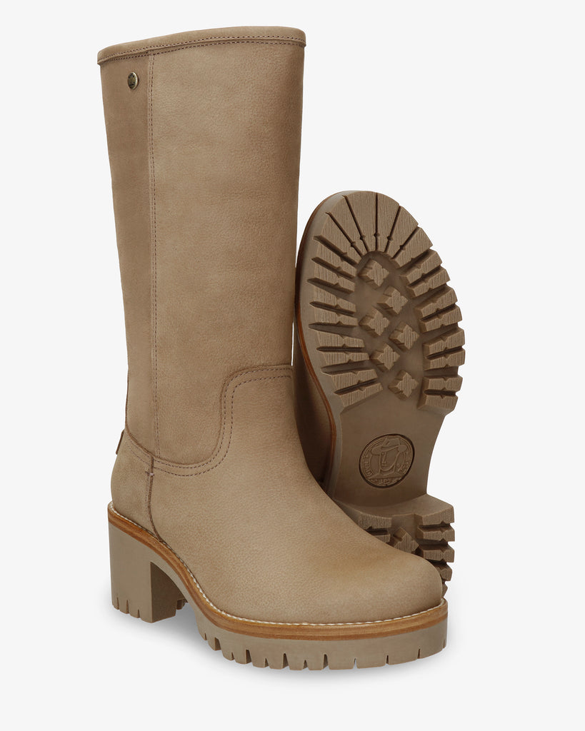 Patricia Igloo botas de piel con forro interior de pelo natural. taupe