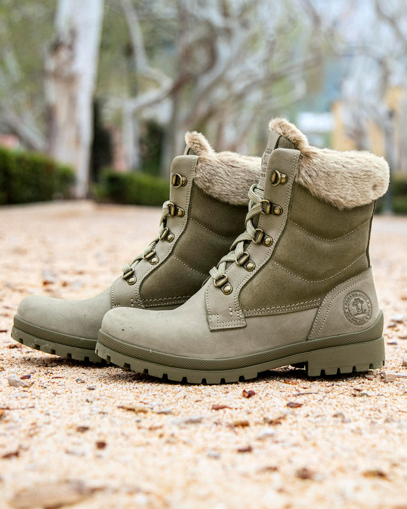 Tuscani botas de piel con forro interior de pelo. kaki